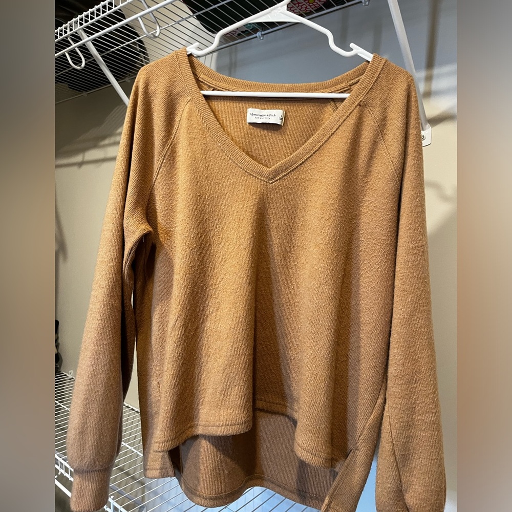 Abercrombie & Fitch sweater - size L